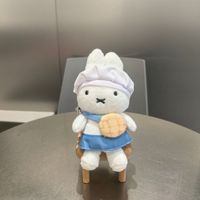 Nouveau Pendentif Lapin Miffy Japonais Mignon de 15 CM, Édition Limitée Chef, Jouet en Peluche Lapin, Porte-clés et Pendentif de Sac pour Homme et Femme