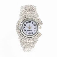 Nouvelles montres pour femmes transfrontalières, montres à quartz de mode entièrement serties de diamants, montres-bracelets de vacances, style bracelet