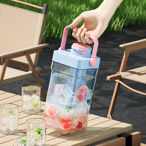 Distributeur de boissons en plastique écologique de 3,7 L avec bec verseur et poignée, carafe réutilisable pour réfrigérateur, idéale pour <span class=keywords><strong>jus</strong></span>, thé et boissons froides - Product Image 3