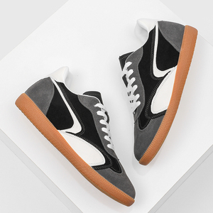 Chaussures d'entraînement pour hommes 35-44, style allemand, tendance, avec élévation discrète, tige intégrale et triple rehaussement interne du talon - Product Image 3