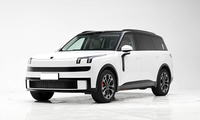 Article très demandé LYNK&CO 900 2025 Nouvelle cabine intelligente luxueuse 2.0T Véhicule hybride rechargeable grande autonomie à énergie nouvelle