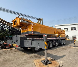 Grue hydraulique montée sur camion de levage chinoise d'occasion 100/130/160/180/200 tonnes QY160K XCT110 QY100V ZTC1000 STC1000 - Product Image 3