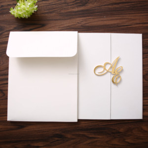 Inviti di Nozze Economici in Stile Libro con Copertina Rigida, Accessorio in Acrilico con Monogramma e Biglietti d'Invito Personalizzati, Stile Australiano - Product Image 2