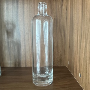 Botella de Vidrio Cuadrada Personalizable de 750 ml, Ideal para Destilerías, <span class=keywords><strong>Bodegas</strong></span> y Envasado de Bebidas Alcohólicas Premium, Más Vendida - Product Image 3