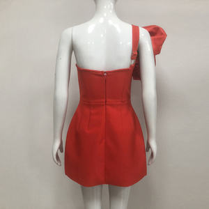 Vestido de Festa de Casamento C3759 Migugarment, Vestido Mini Sexy Bodycon Vermelho com Flores 3D, Vestidos de Bandagem para Mulheres - Product Image 3