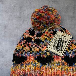 Proveedor de Taiwán Gorro de punto POM unisex con parche de cuero Gorro de esquí para adultos Método impreso - Product Image 2