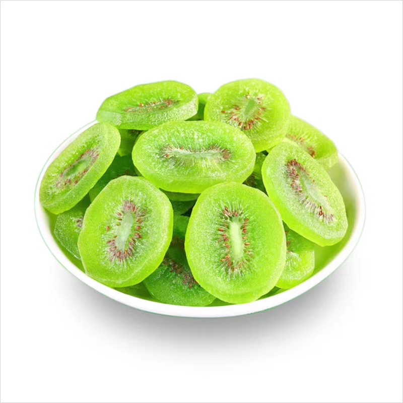 Lanches saudáveis e doces em conserva de frutas em fatias de kiwi seco O fabricante de kiwi seco verde