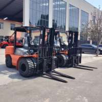 Empilhadeira Diesel FD50 5T: Motor Xinchai, Elevação de 3m, Mastro de 2 Estágios, Automática, Deslocamento Lateral, Garfos de 1800mm