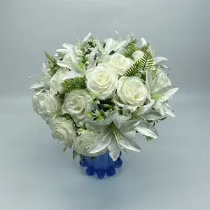 BS0096 décoration de fête de mariage bénédiction romantique 18 tête rose blanche lys fleurs artificielles bouquet de roses