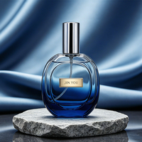 Flacon de parfum en verre transparent mat écologique avec développement de moules personnalisés, plusieurs capacités, application de pompe pulvérisatrice