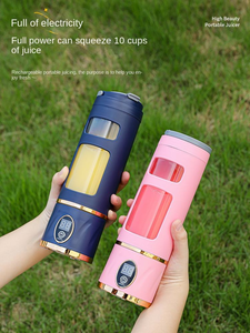 Licuadora de Frutas Multifuncional, Vasos Recargables para Hacer Jugos, Licuadora Portátil Multifuncional para Uso en Exteriores - Product Image 3
