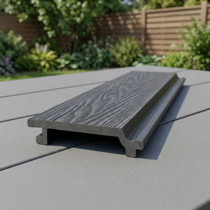 Paneles de Cerca de WPC Resistentes de 6 Pies, Tratados Térmicamente y con Relieve, Impermeables y Resistentes a las Condiciones Climáticas Exteriores - Product Image 1
