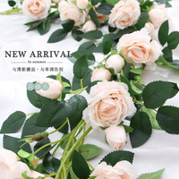 Guirlande de roses artificielles en soie pour mariage, Saint-Valentin, décoration intérieure, bande de fixation pour plafond, style japonais