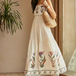 Vestido Largo de Verano 2025 para Mujer, Personalizado, con Bordado, sin Mangas, Estilo Halter - Product Image 1