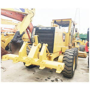 Mini-niveleuse routière 120G 120K d'occasion avec composant moteur essentiel, moins chère à vendre en Afrique - Product Image 6