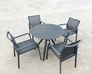 Outdoor Patio Dining Steel Tisch und 4 stapelbare Stühle Garden Bistro Aluminium Möbel Set