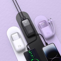 Power Bank Portabel Baterai Li-Polymer OEM Kapasitas Tinggi 10000mAh Pengisian Cepat USB Tunggal Penggunaan Luar Ruangan 22.5W Ultra Tipis