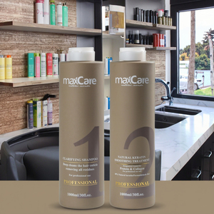 <span class=keywords><strong>Trattamento</strong></span> <span class=keywords><strong>alla</strong></span> <span class=keywords><strong>Cheratina</strong></span> Botox per <span class=keywords><strong>Capelli</strong></span> di Alta Qualità 1000ml con Proteine al Collagene Lisciante e Riparatore per Ammorbidire i Ricci - Product Image 1