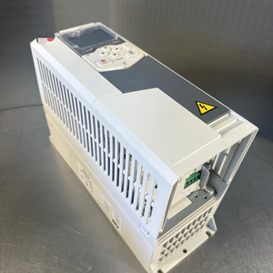 Carte de communication 560cmu02 1kgt012600r000wbr1, lot de <span class=keywords><strong>2</strong></span>, livraison rapide gratuite, neuf, original, en stock, automatisation industrielle Pac - Product Image 5