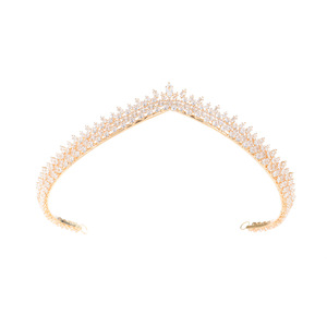Diadème de Mariée de Luxe Fait Main en Or, Couronne de Mariage Scintillante en Cristal Marquise, Élégante Tiare Étoilée pour Concours de Beauté, Mariages et Bals de Promo pour Filles - Product Image 6