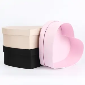 Luxury Packaging Heart Hat Silk Fabric Gift Flower Boxes with Lid