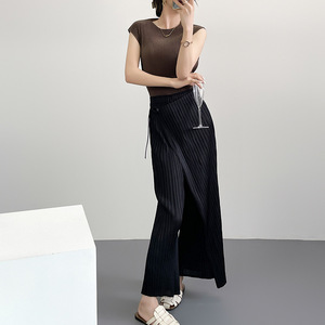 Pantalon plissé large pour femme, taille haute, coupe ample, longueur cheville, couleur unie, satin, grande taille, décontracté, disponible en ligne - Product Image 6