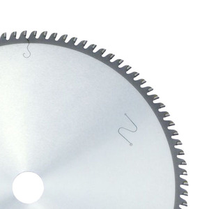 <span class=keywords><strong>Lame</strong></span> de scie PCD de qualité industrielle personnalisée pour machine de découpe de ligne <span class=keywords><strong>PVC</strong></span> 250*1.8-3.2*25.4*60-90P - Product Image 2
