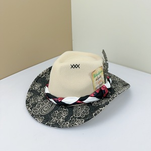 Nouveau chapeau de jazz à large bord en style coréen <span class=keywords><strong>et</strong></span> britannique, avec broderie 3D, pour hommes <span class=keywords><strong>et</strong></span> femmes, style graffiti décontracté - Product Image 4