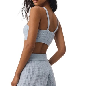 Sujetador deportivo de poliéster transpirable y cómodo con patrón a cuadros, de alto soporte, para mujer, talla grande, personalizable, ideal para verano. - Product Image 4