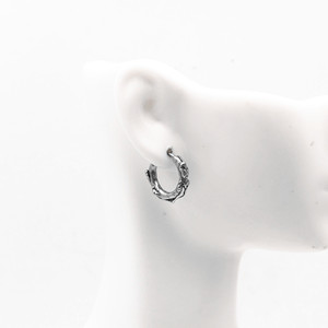 Pendientes de Aro con Diseño de Esqueleto, Unisex, Estilo Gótico, Acero Inoxidable 316, Titanio, Fácil de Quitar, Marca Yunnique - Product Image 4