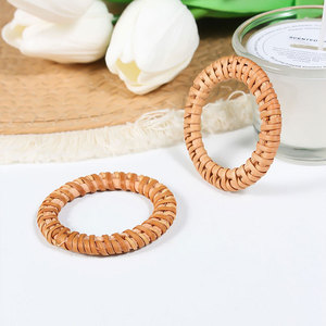 Großhandel benutzer definierte handgemachte kreative zeitgenössische umwelt freundliche langlebige Holz Rattan Servietten Ringe für Home Restaurant Party - Product Image 2