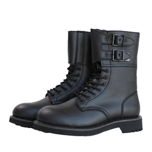 Bottes de garde-corps tactiques en cuir véritable pleine fleur noires <span class=keywords><strong>pour</strong></span> hommes <span class=keywords><strong>chaussures</strong></span> de randonnée en plein air bottes à semelle en caoutchouc - Product Image 1