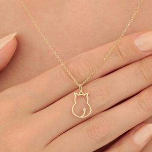 Pendente <span class=keywords><strong>per</strong></span> gatti in oro 18k placcato in Nickle Free piccolo gioiello con testa di gatto impermeabile lucidata <span class=keywords><strong>per</strong></span> gli <span class=keywords><strong>amanti</strong></span> <span class=keywords><strong>degli</strong></span> <span class=keywords><strong>animali</strong></span> regalo <span class=keywords><strong>per</strong></span> gli <span class=keywords><strong>amanti</strong></span> dei gatti - Product Image 5