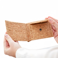 Dompet gabus depan terbuka ramping untuk pria, tempat kartu ringan tanpa penutup desain ramah lingkungan bahan pesanan jumlah