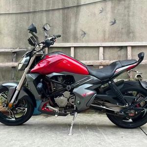 Motocicleta ZONTES 310V Usada, Motor Monocilíndrico de 312cc Refrigerado por Agua, Inyección Electrónica Bosch, Pantalla TFT a Color, ABS BOSCH, Motos a Gasolina - Product Image 3