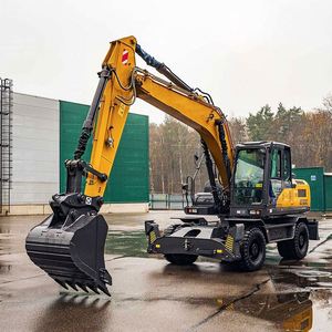 Excavatrice sur roues haute performance XE180WD, 18 tonnes, transmission 4x4 pour opérations rapides en milieu urbain et routier - Product Image 1