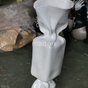 Scultura calda all'ingrosso della caramella della vetroresina della resina di alta qualità della decorazione della casa di vendita all'ingrosso della fabbrica - Product Image 5