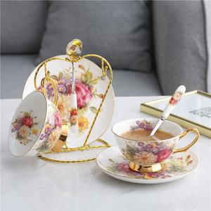 Tasse à thé et soucoupe en porcelaine d'os floraux 200ml ensemble de <span class=keywords><strong>café</strong></span> de tasse à thé en céramique comprend 1 tasse 1 soucoupe et 1 cuillère - Product Image 3