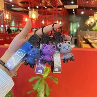 Porte-clés Ours en Peluche 3D Mignon en Silicone avec Impression UV, Accessoires en Acier Inoxydable pour Voiture et Sac, Ours Cool - Grande Vente