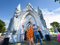 Tente d'église gonflable géante portable rose pour événements extérieurs et accessoires de fête de mariage