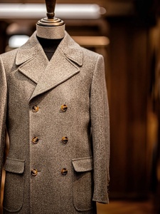 Cappotto Lungo da <span class=keywords><strong>Uomo</strong></span> Slim <span class=keywords><strong>Doppiopetto</strong></span> in Lana con Motivo a Spina di Pesce Retrò e Bottoni Decorativi per Primavera Autunno - Product Image 3