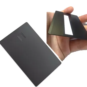 Abd hotsale düz mat siyah metal kredi kartı çip gömme için fiber lazer işaretleme makinesi