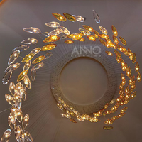 Lustre en verre et plumes de luxe ANNO pour projet d'escalier duplex
