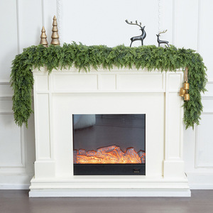 Guirlande artificielle en cèdre pour escalier, cheminée, décoration de table, 6 pieds, verte avec ruban doré et clochettes, décoration de Noël - Product Image 2