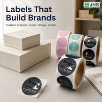 Étiquettes autocollantes personnalisées en rouleau avec logo, options de taille, de forme, de couleur, de finition brillante et de pelliculage pour l'emballage des produits