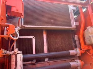 Excavadoras hidráulicas sobre orugas Doosan DX300LC usadas bajas horas de trabajo bien protegidas condición incluye cojinete de engranaje de motor - Product Image 6