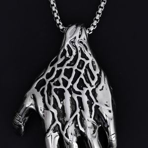 Collares con Colgante de Diseño Punk Retro Personalizado con Garra de Fantasma para Hombre, en Acero Inoxidable - Product Image 1