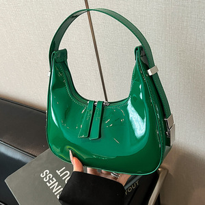 2025 printemps été nouveau coréen Niche Design sac à main en cuir verni brillant femmes mode épaule sous les bras sac - Product Image 3