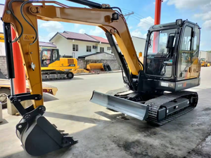 Mini-excavatrice sur chenilles 906E, pelle hydraulique pour projets <span class=keywords><strong>de</strong></span> drainage et <span class=keywords><strong>de</strong></span> développement résidentiel, flotte <span class=keywords><strong>de</strong></span> <span class=keywords><strong>location</strong></span>, moteur 36,2 kW Stage IIIA - Product Image 3