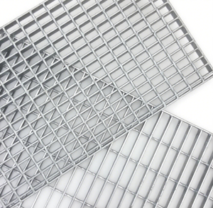 Système de drainage en <span class=keywords><strong>béton</strong></span> en résine robuste Grille de canal de drainage en acier inoxydable polymère en forme de U <span class=keywords><strong>pour</strong></span> <span class=keywords><strong>parking</strong></span> - Product Image 6